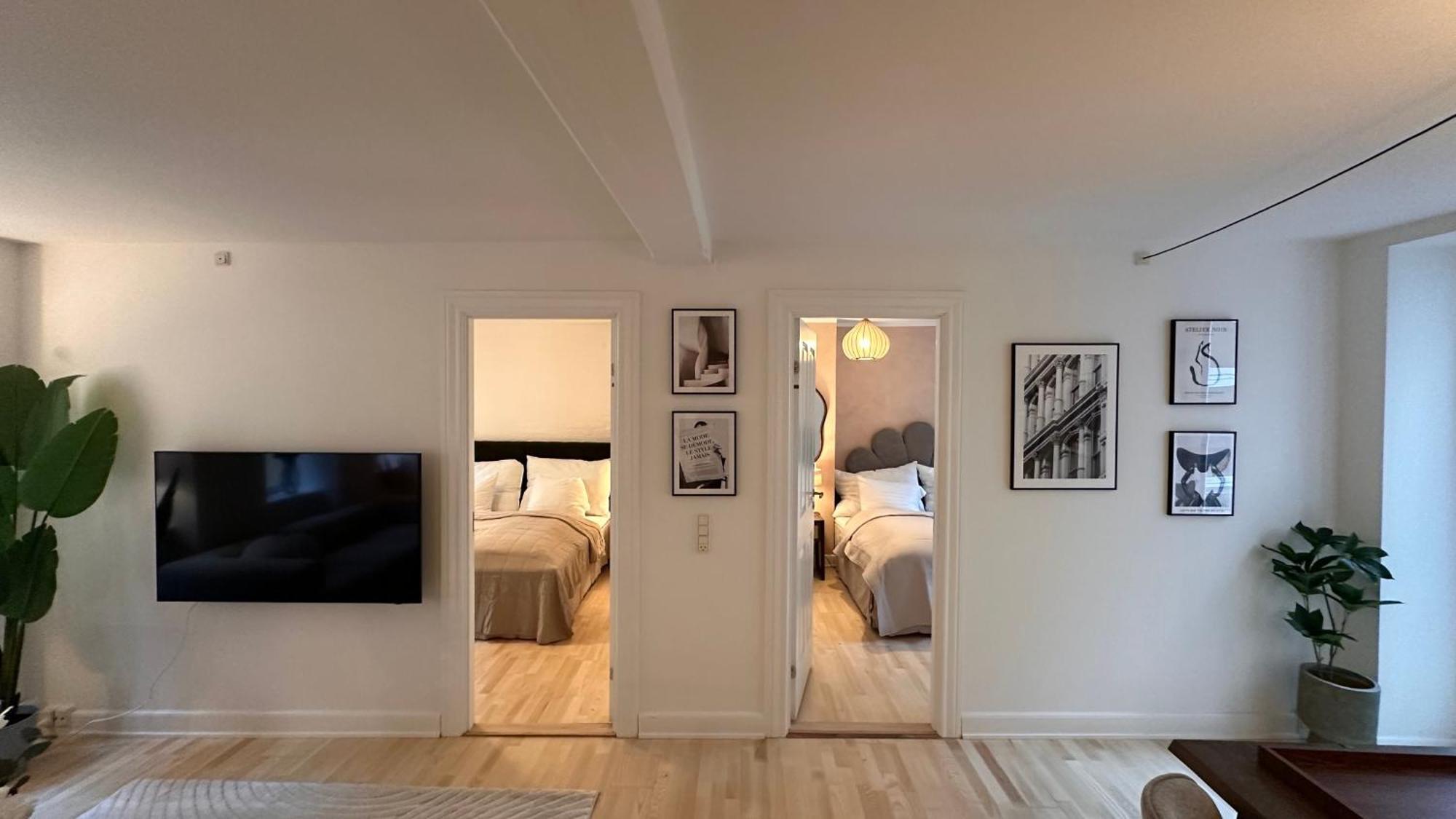 Lovstraede Apartments From 1 To 6 - Carolinas Apartments København Eksteriør bilde